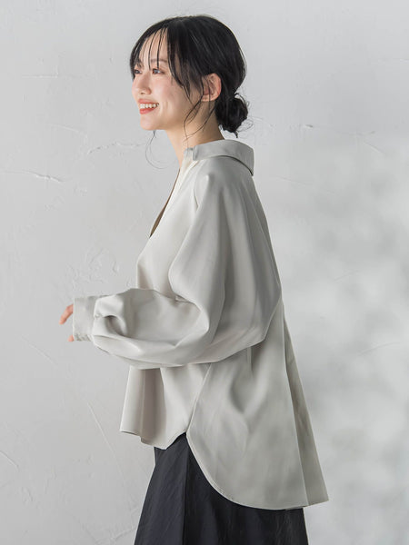 【WEB限定】パウダーストレッチ合わせネックブラウス≪手洗い可能≫