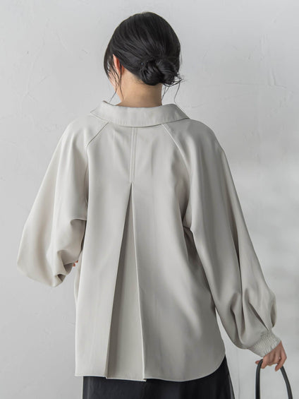 【WEB限定】パウダーストレッチ合わせネックブラウス≪手洗い可能≫