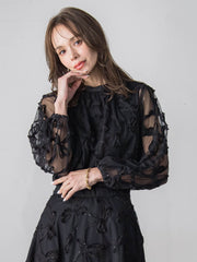 スパンコールテープチュールブラウス