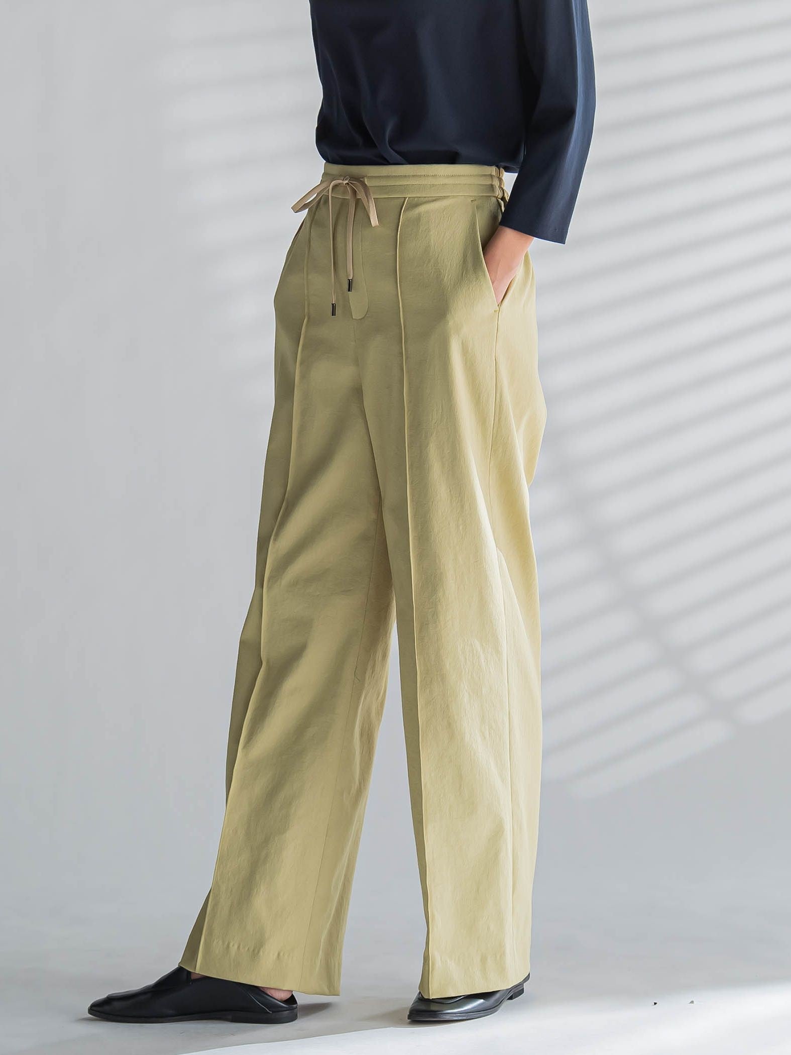 【WEB限定】シェルタリングワイドパンツ≪洗濯機で洗える≫