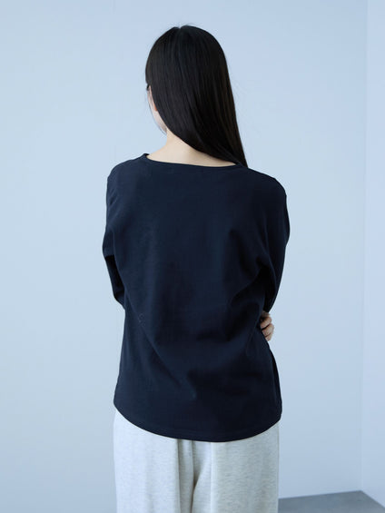 【シーズンレス】袖刺繍コットンプルオーバー