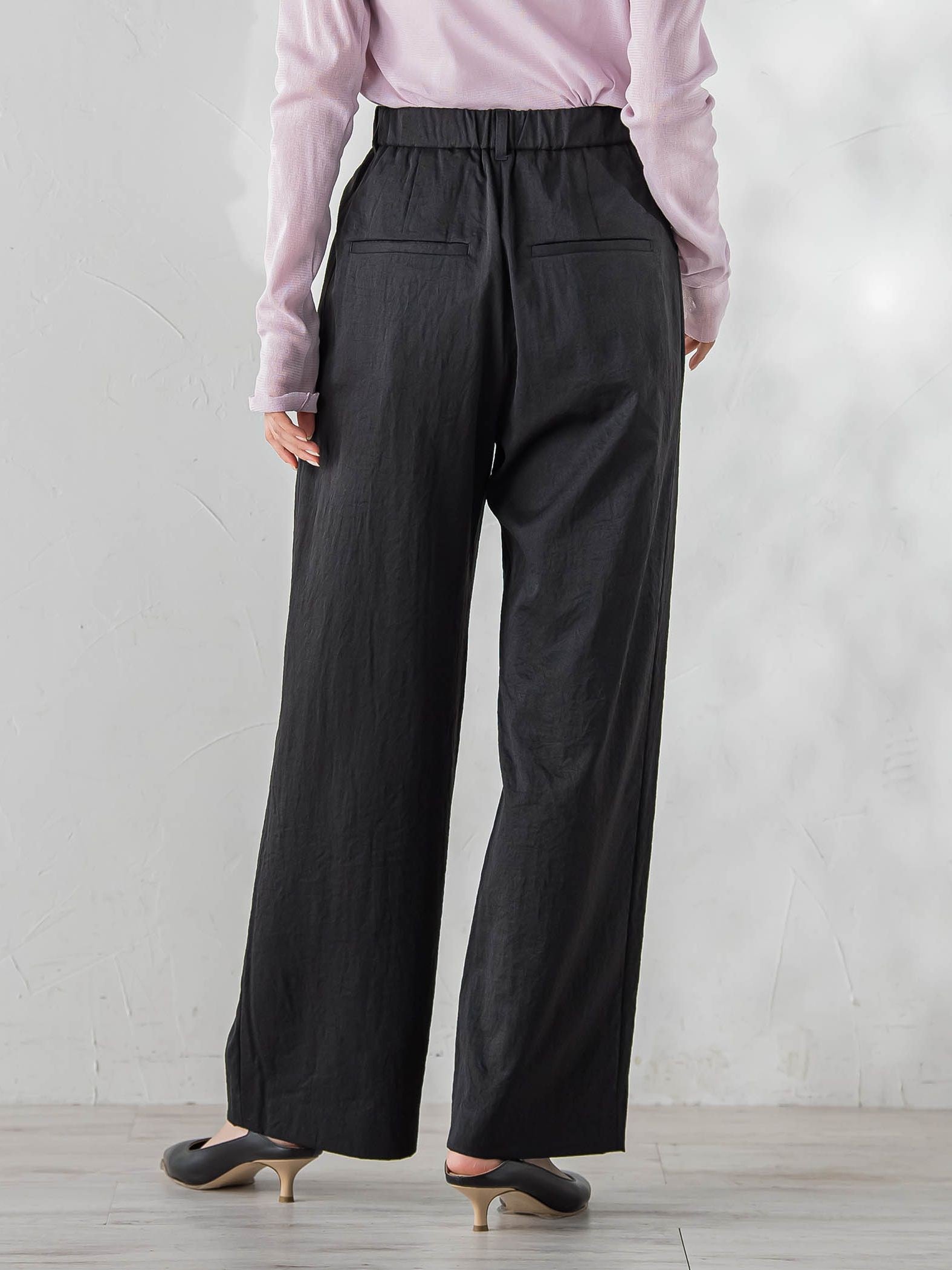 ワイドポケットタックパンツ