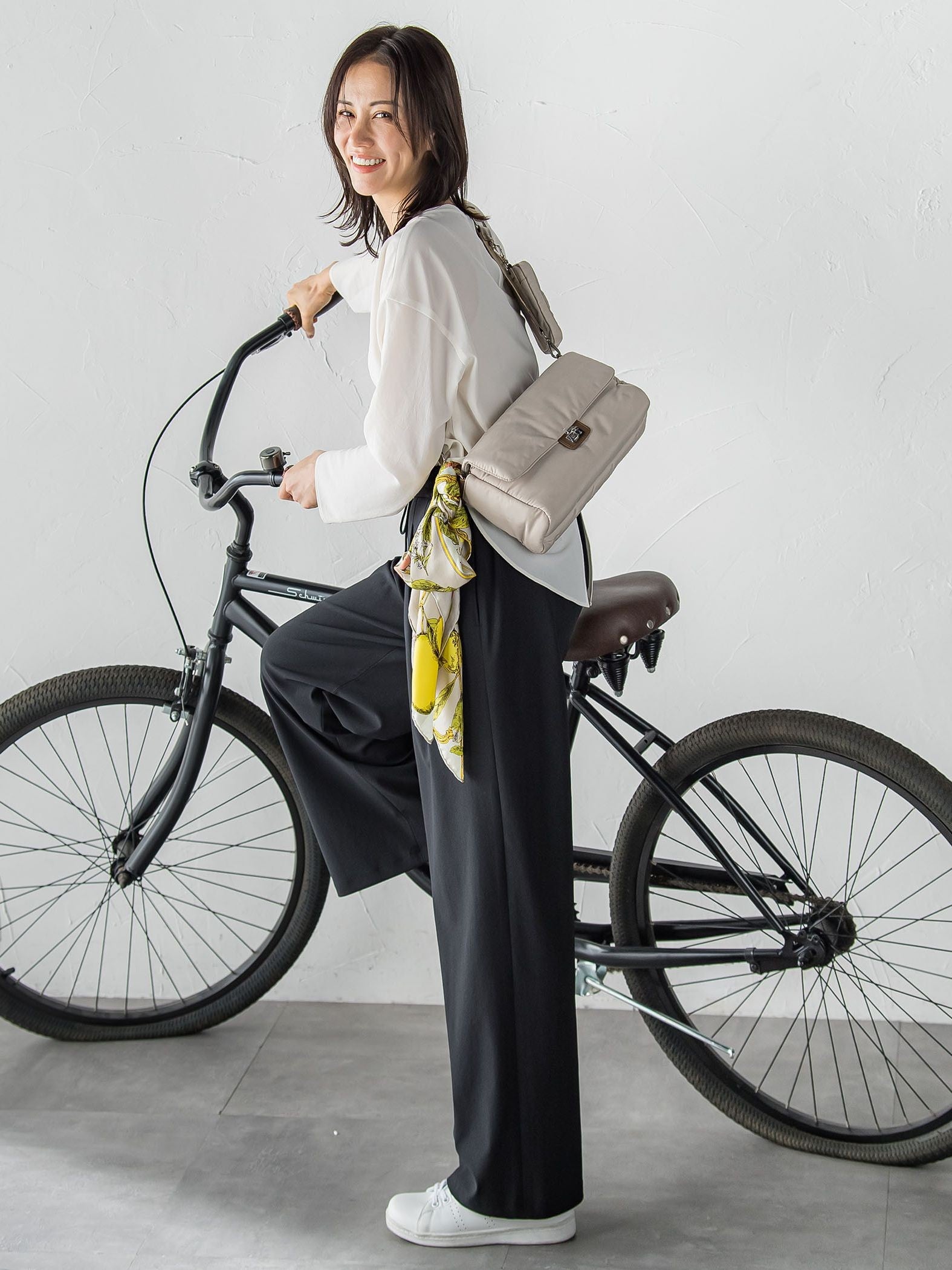 【WEB限定】Active Beautyワイドパンツ≪洗濯機で洗える≫