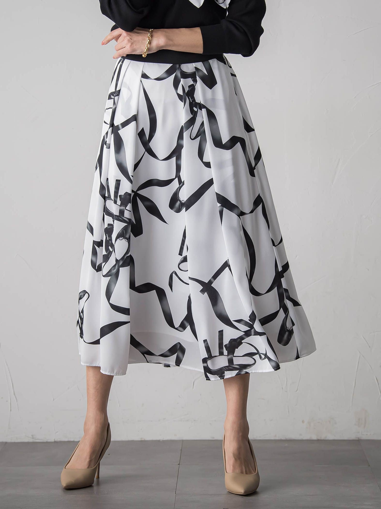 トゥシューズスカート