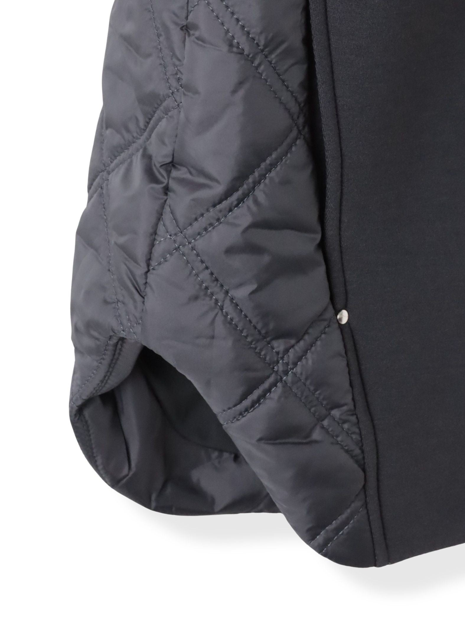 【biyori】ダンボールキルトブルゾン