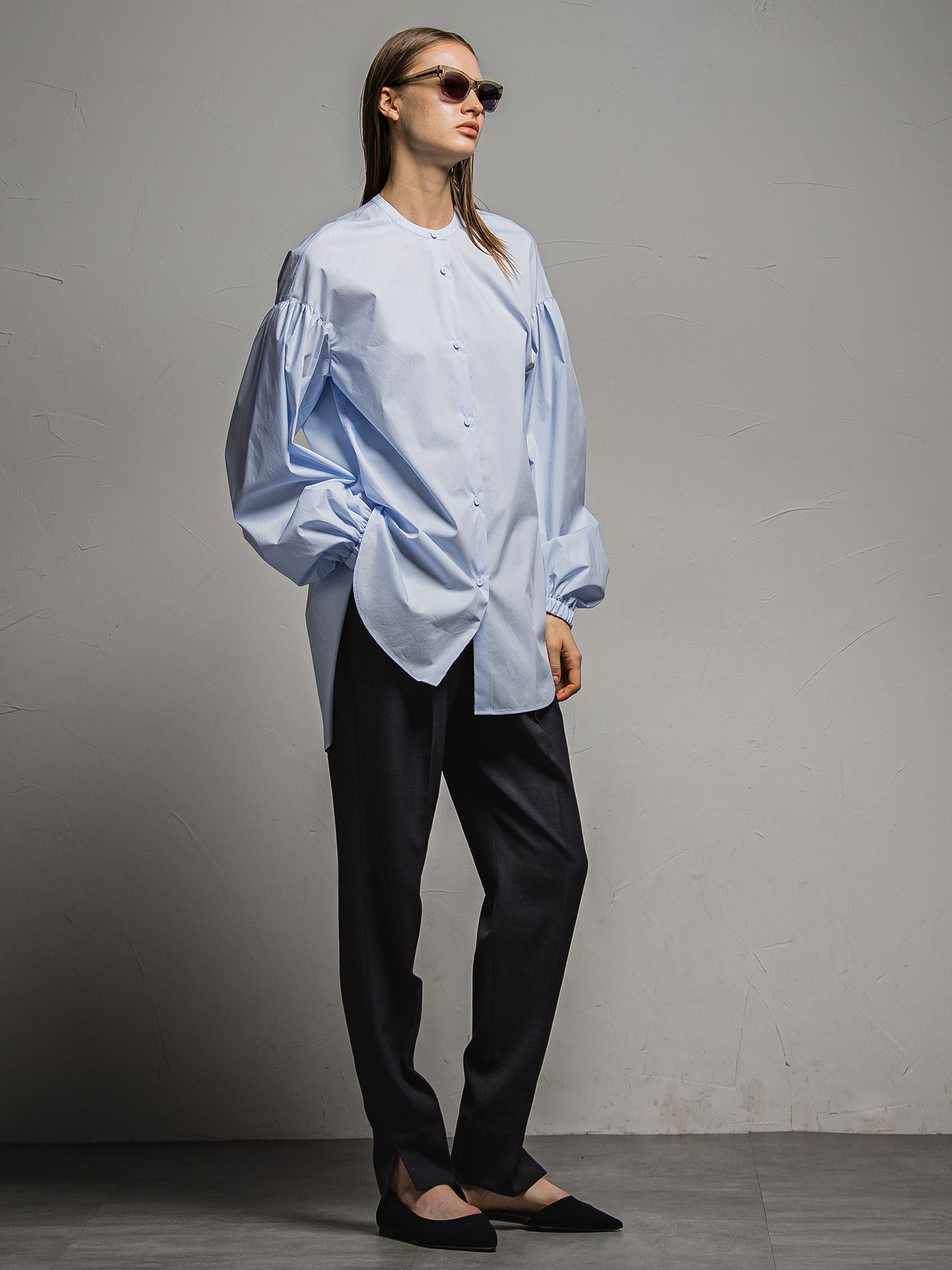 ミュールクルギャバテーパードパンツ