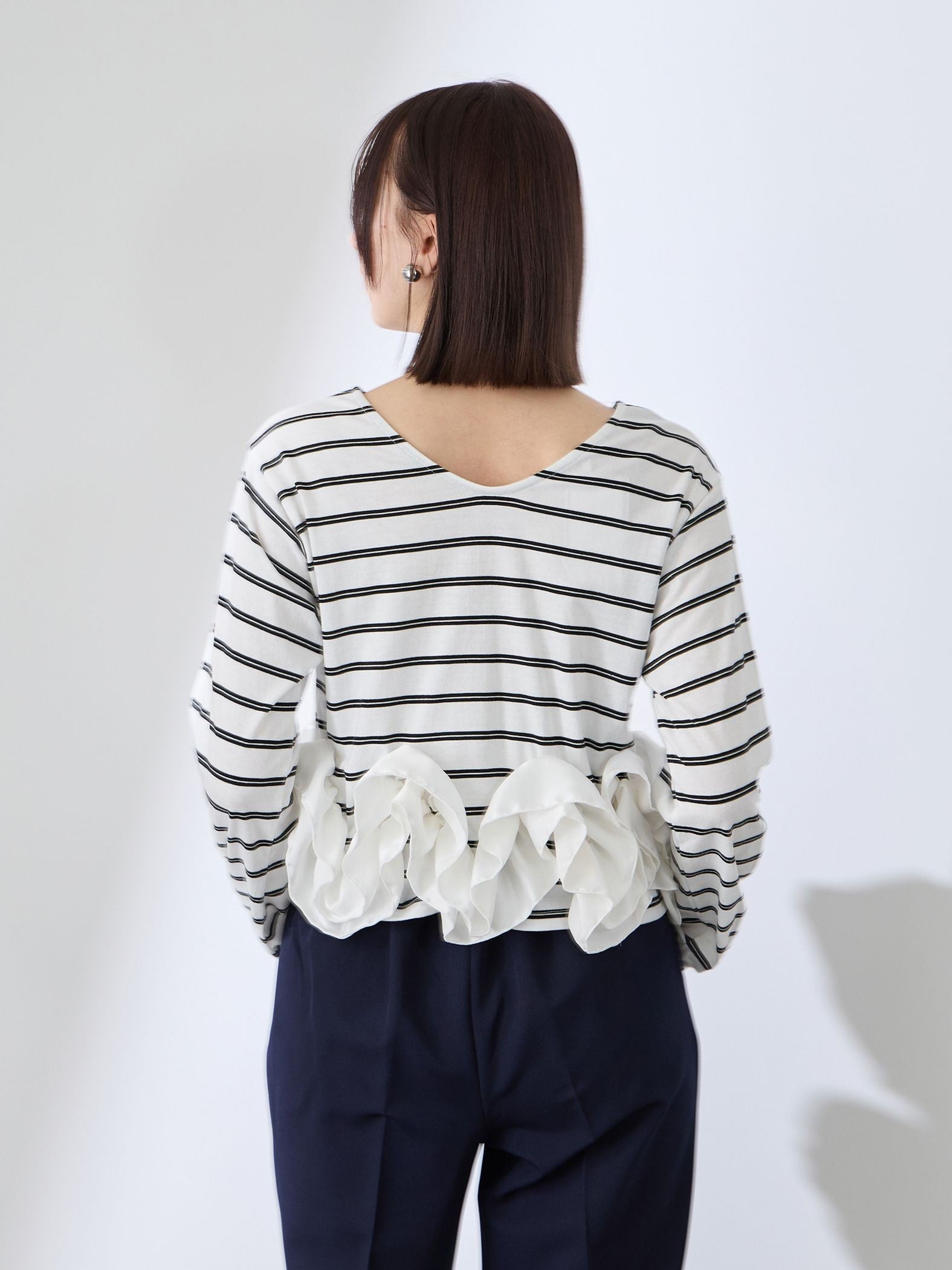 ラッフルヘムクロプトプルオーバー