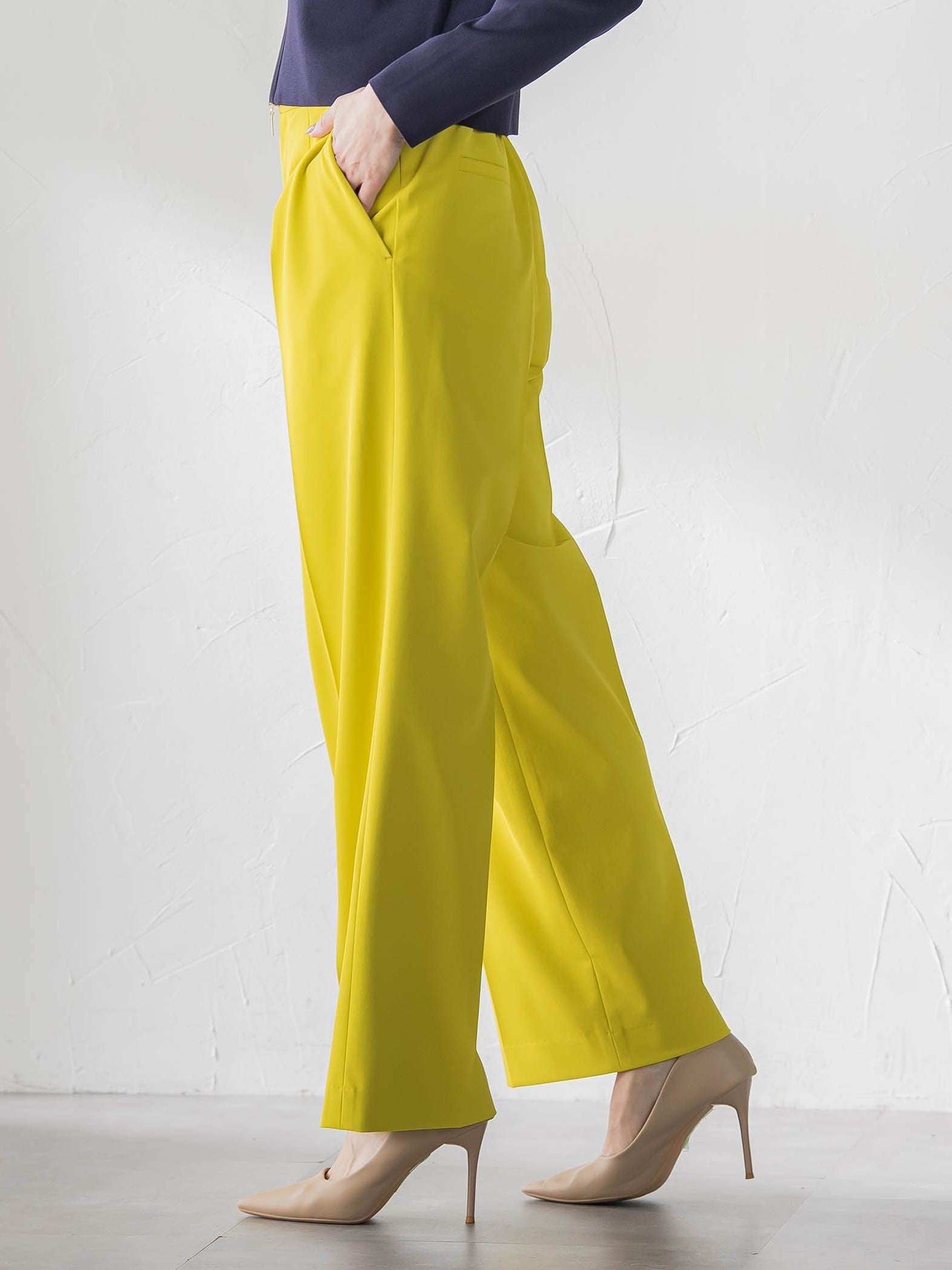 美シルエットワイドパンツ