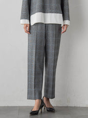 【大きいサイズ】ピクシエスタストレートパンツ≪洗濯機で洗える≫