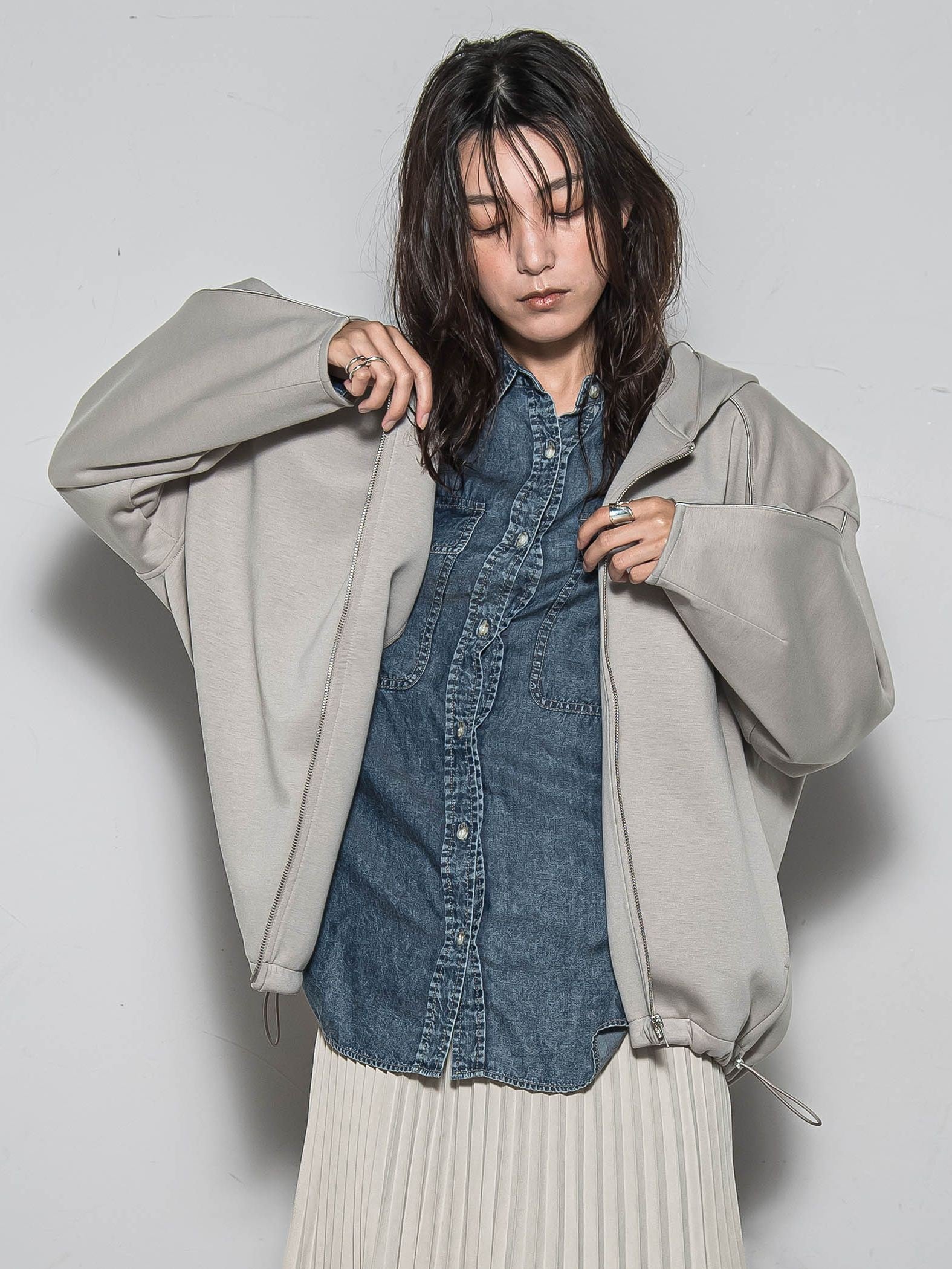 【WEB限定】フードジップダンボールパーカー≪手洗い可能≫