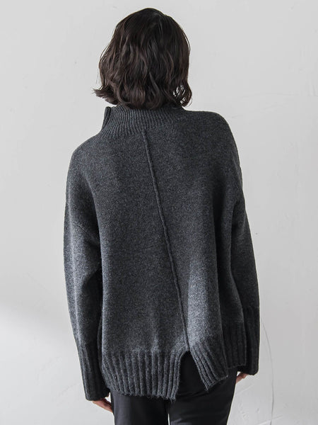 【WEB限定】”ふんわり配色の”もっちりハイネックニット