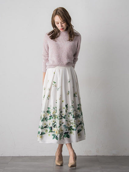 ラメシャギーニット