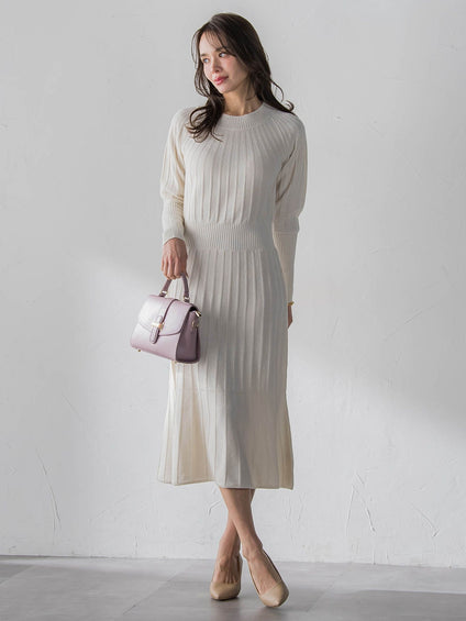 ニットワンピース