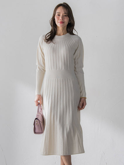 ニットワンピース