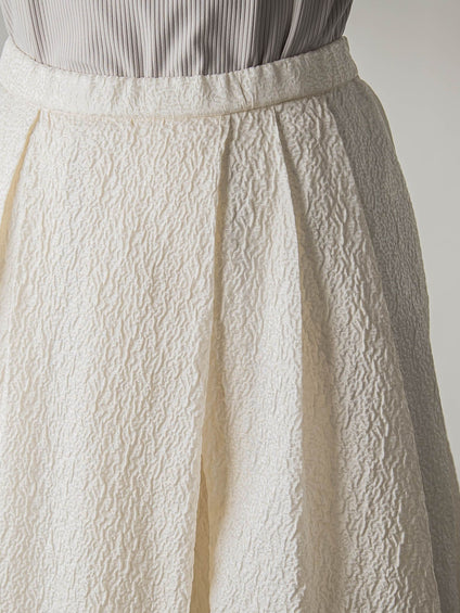 型押しジャガードタックフレアスカート≪手洗い可能≫