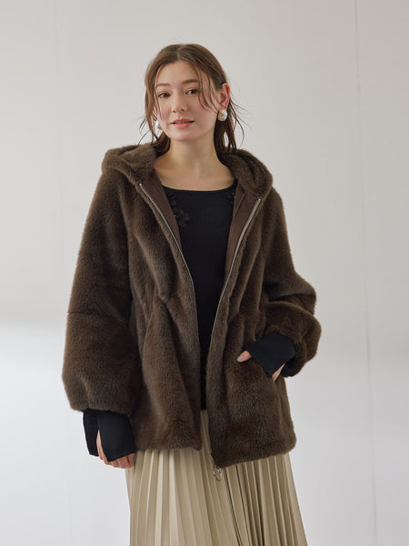 フェイクファーフーディショートコート≪手洗い可能≫