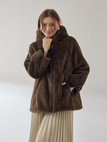 フェイクファーフーディショートコート≪手洗い可能≫