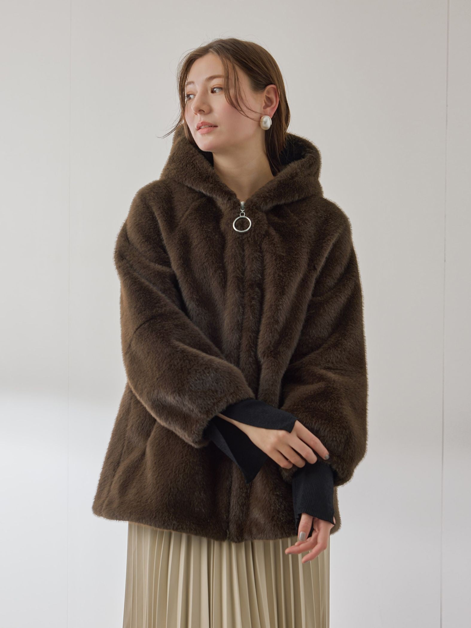 フェイクファーフーディショートコート≪手洗い可能≫