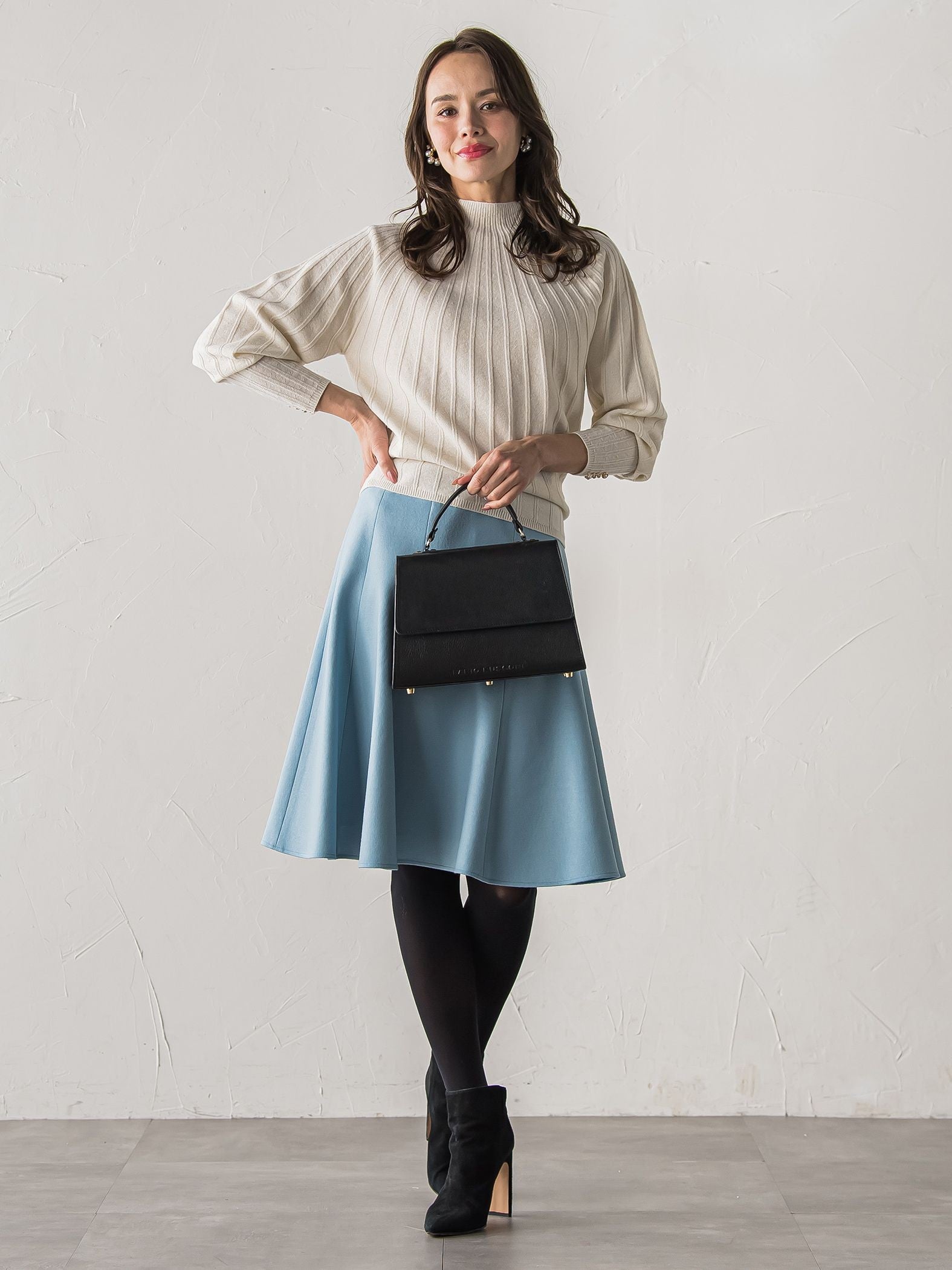 【WEB限定カラーあり】シームレスニット