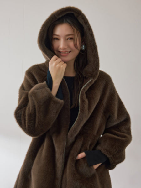 フェイクファーフーディショートコート≪手洗い可能≫