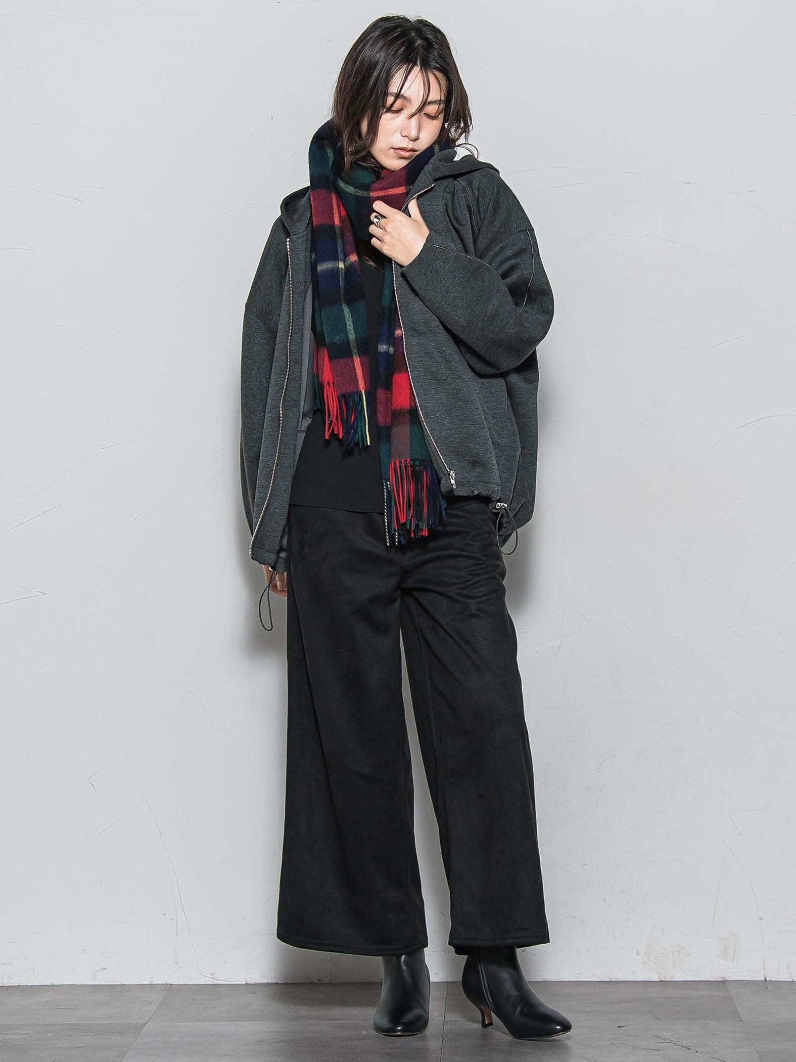 【WEB限定】フードジップダンボールパーカー≪手洗い可能≫