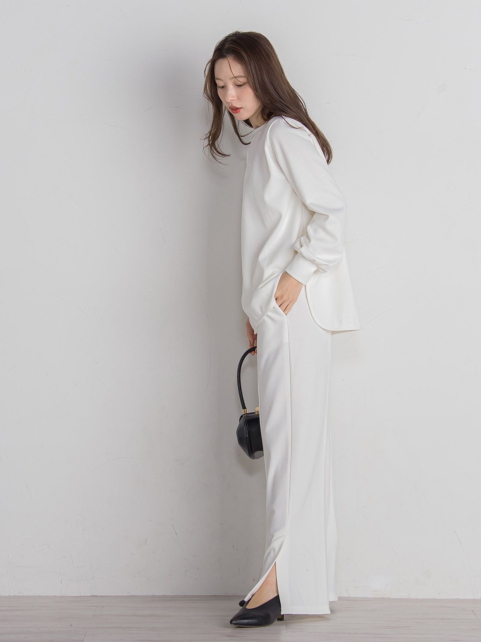 ポンチサイドスリットワイドパンツ≪セットアップ対応/手洗い可能≫