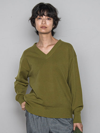 【ふわもち】Vネックニット≪洗濯機で洗える≫