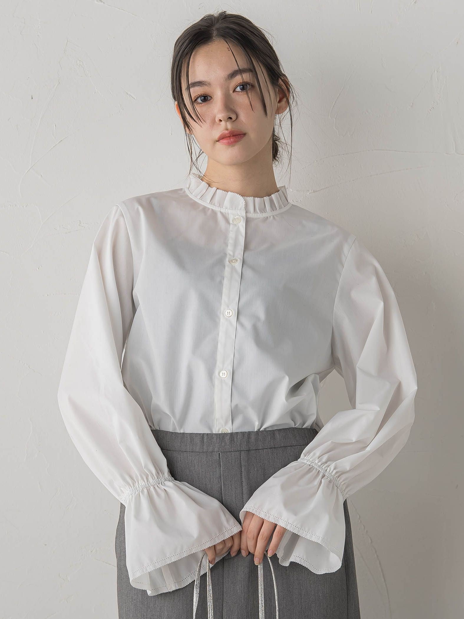 襟フリルブラウス≪洗濯機で洗える≫