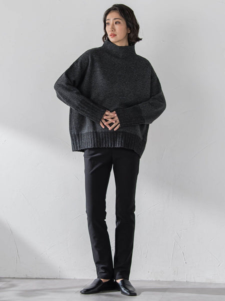 【WEB限定】”ふんわり配色の”もっちりハイネックニット
