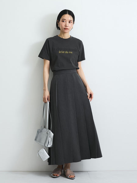 エンボスプリントTシャツ≪手洗い可能≫
