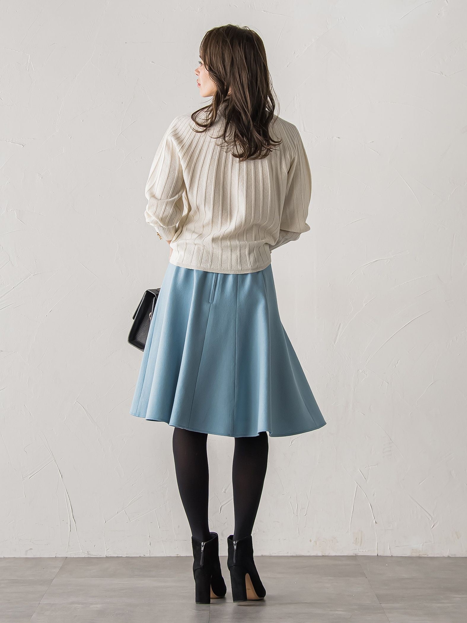 【WEB限定カラーあり】シームレスニット