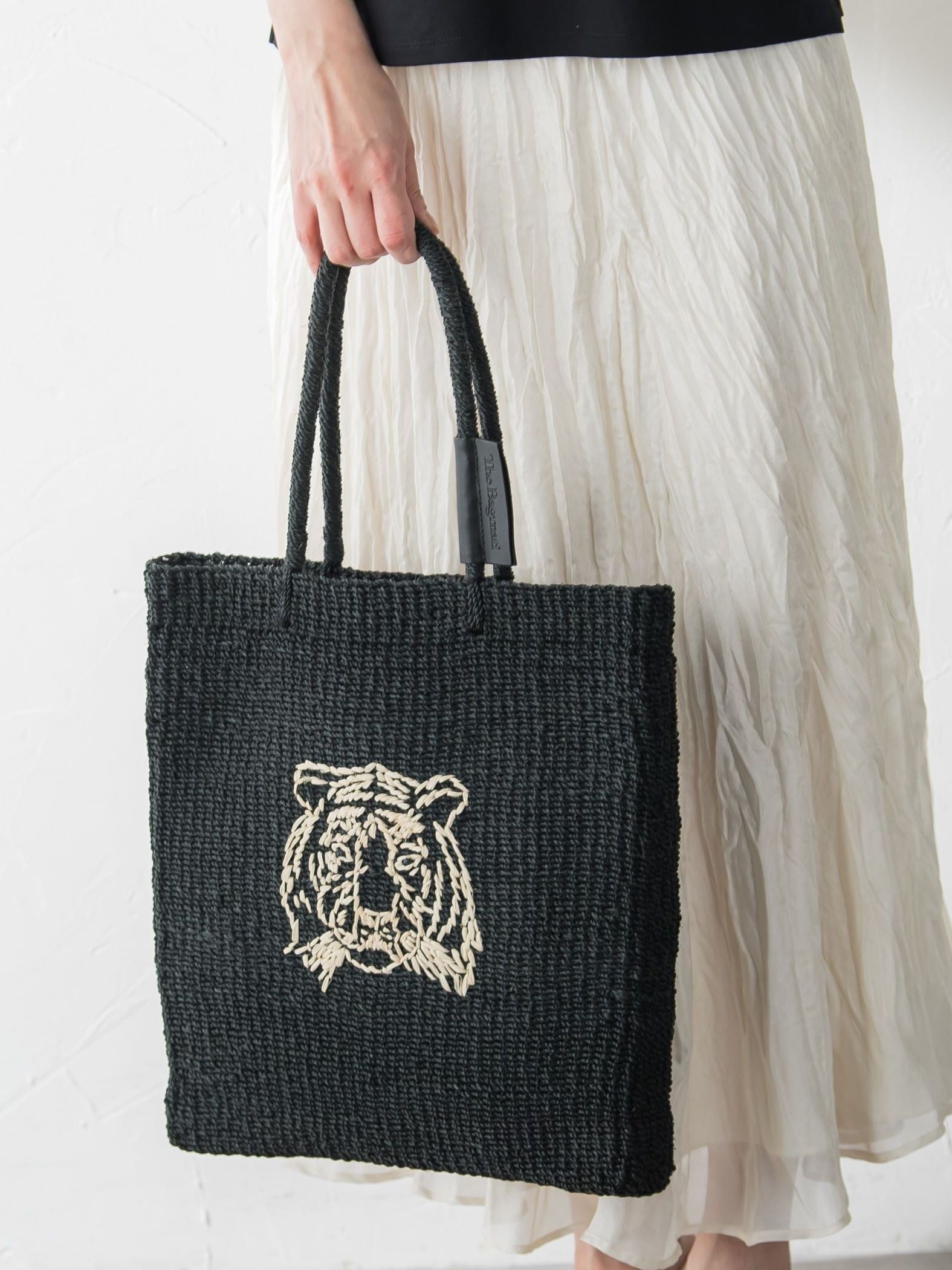 【BAGMATI】ANIMAL刺繍トート[BBK24-SS25]