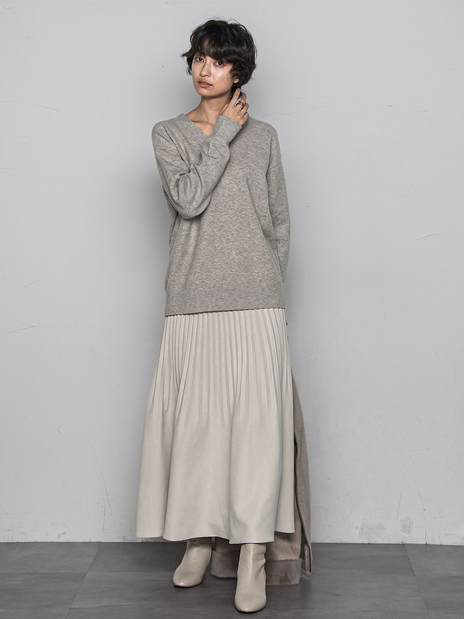 【ふわもち】Vネックニット≪洗濯機で洗える≫