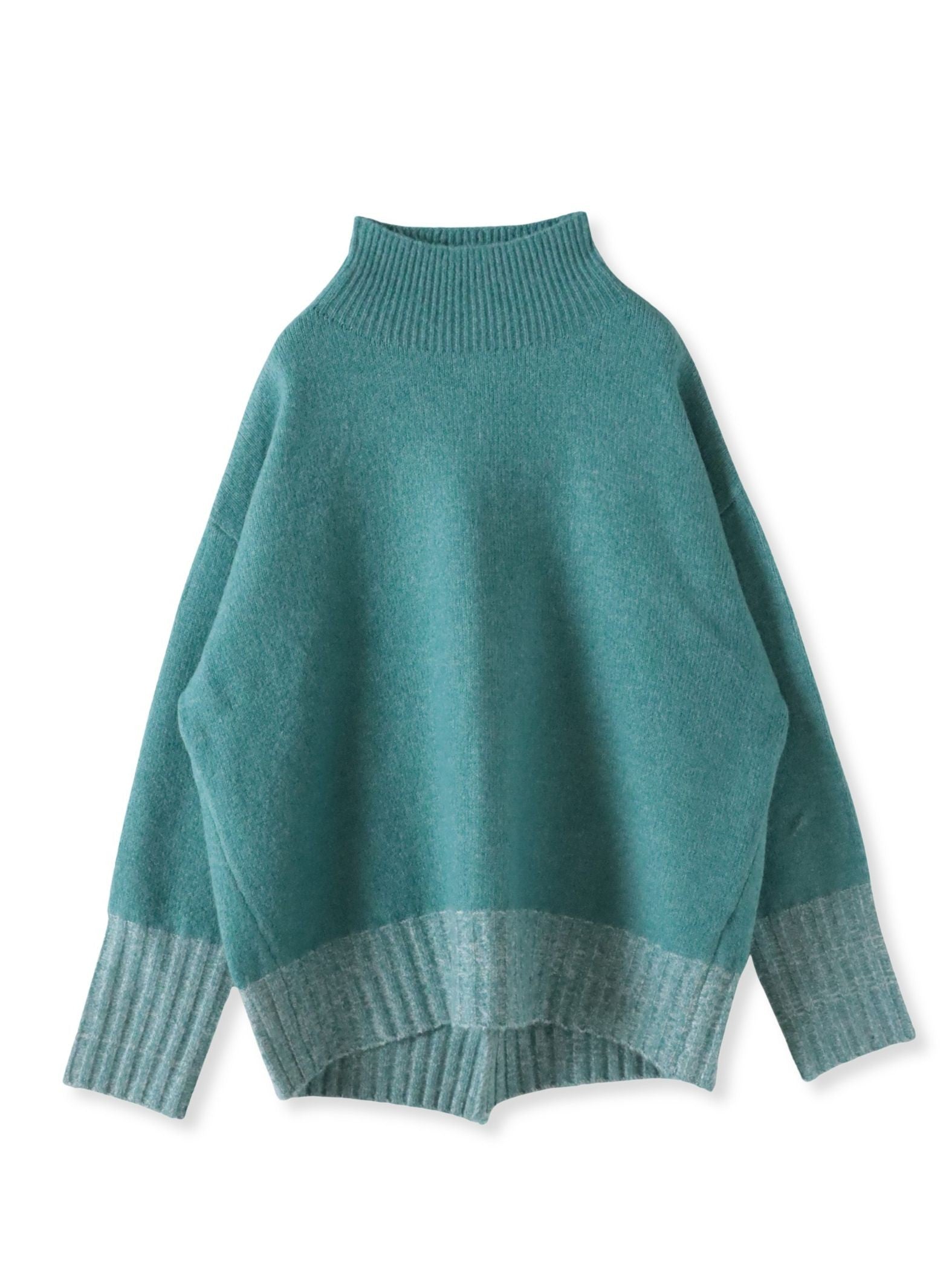 【WEB限定】”ふんわり配色の”もっちりハイネックニット