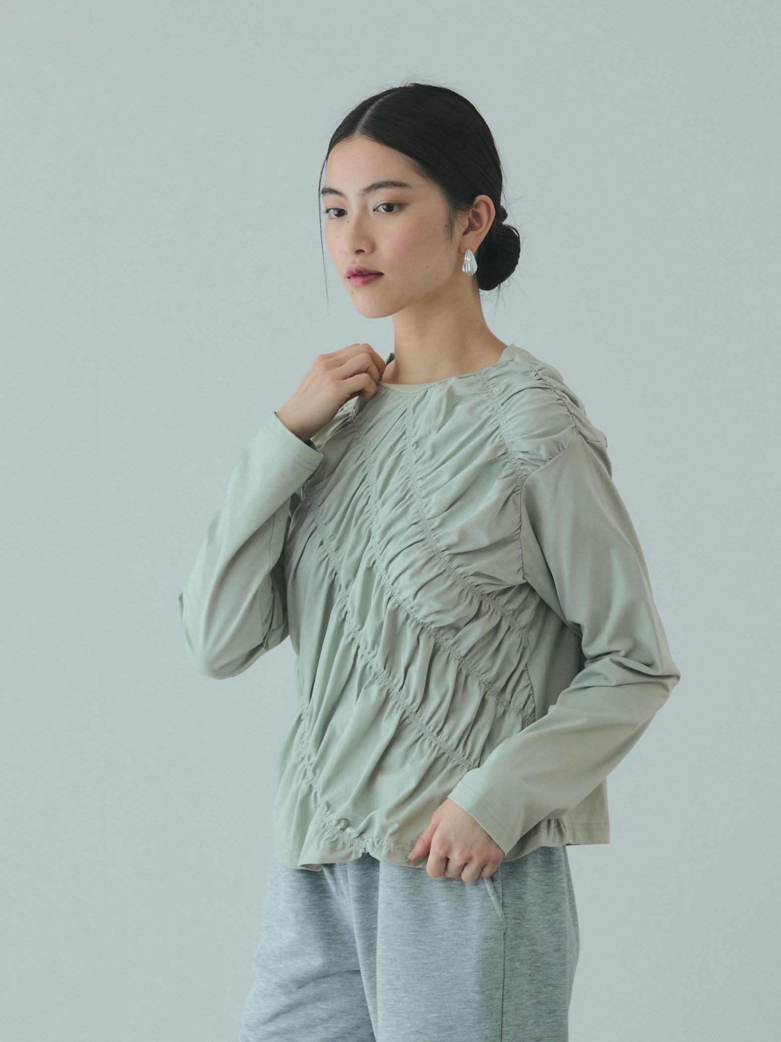 ギャザーラインフロントカットソー≪洗濯機で洗える≫