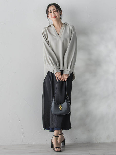 【WEB限定】パウダーストレッチ合わせネックブラウス≪手洗い可能≫