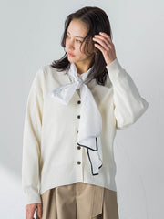 Vネックカーディガン