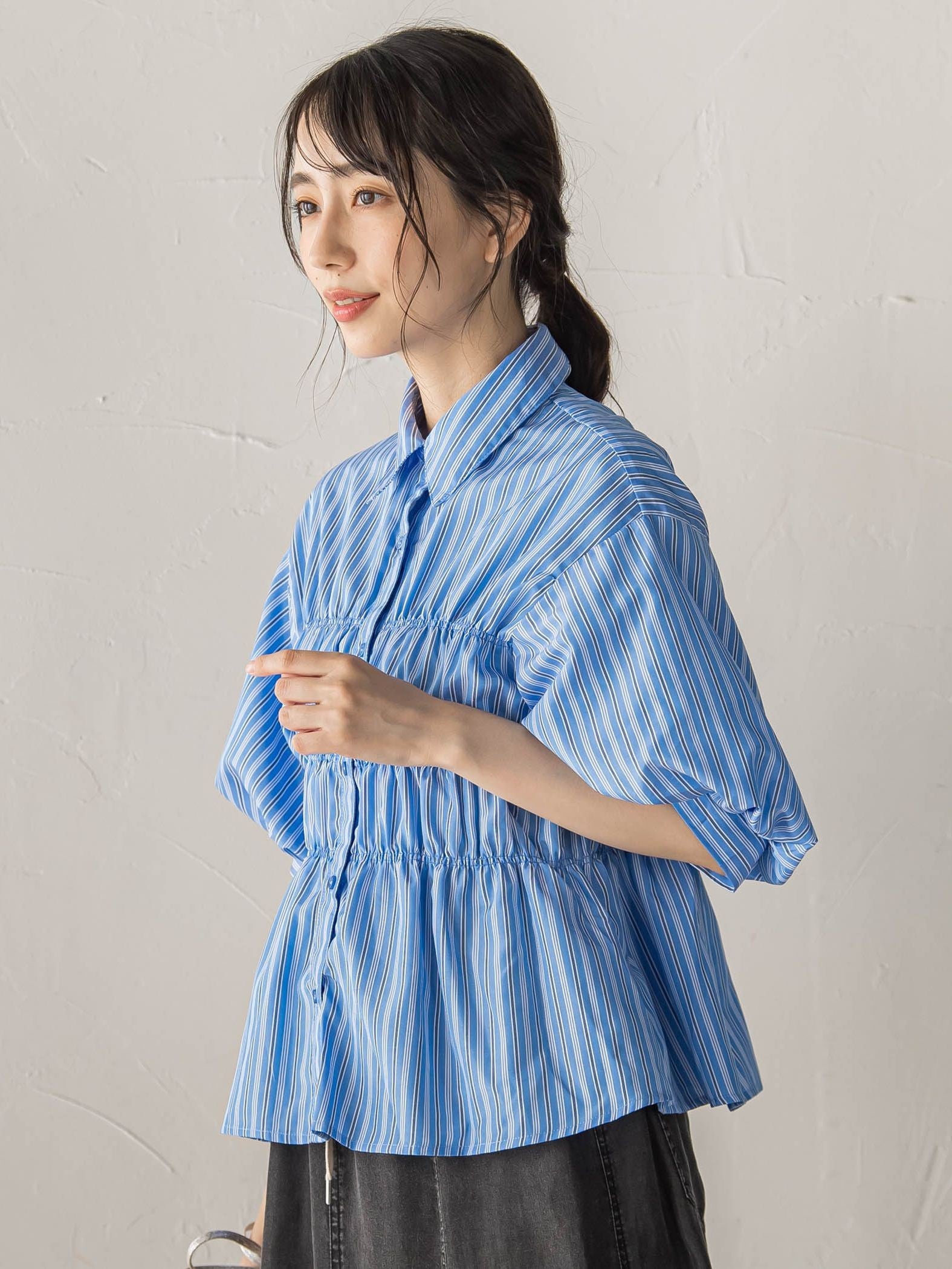 【WEB限定】シャーリングパフスリーブブラウス