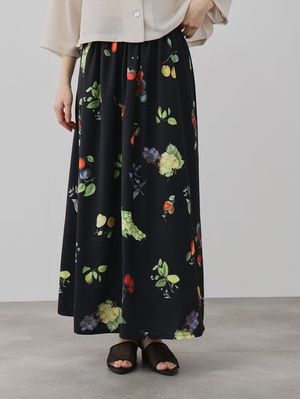 フルーツモチーフフレアスカート