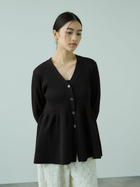 ライトウェイトペプラムニットカーディガン≪手洗い可能≫
