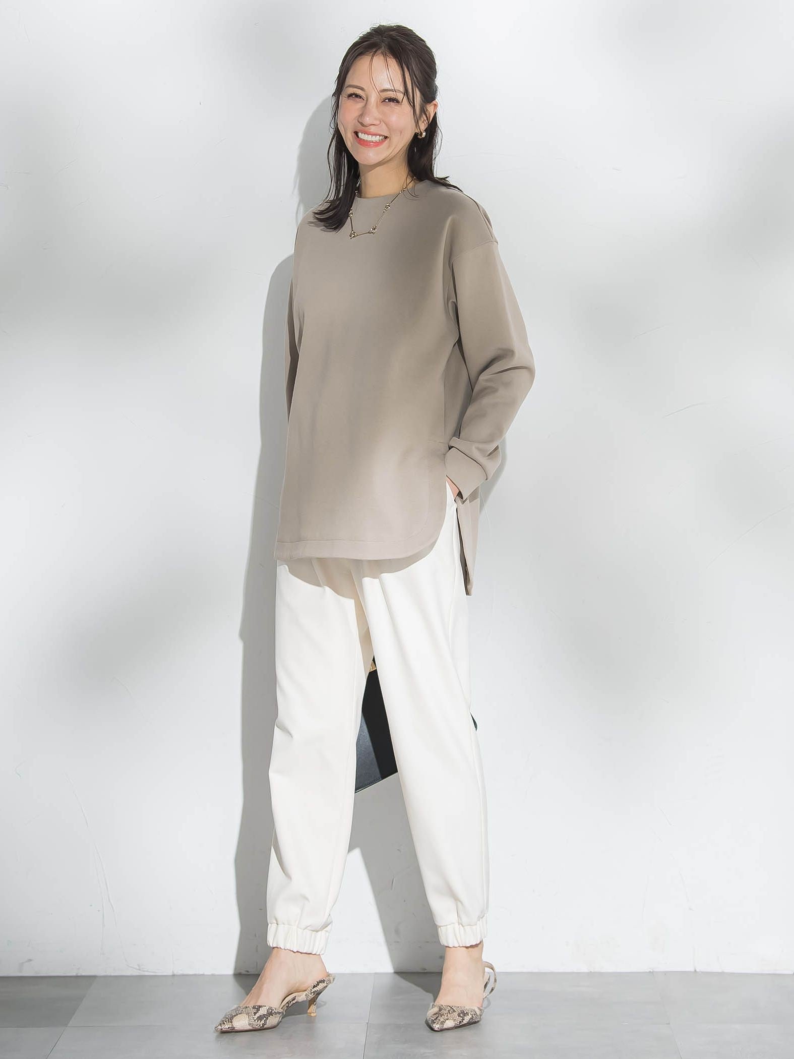 【WEB限定】美フォルムデイリープルオーバー≪洗濯機で洗える/11号あり≫