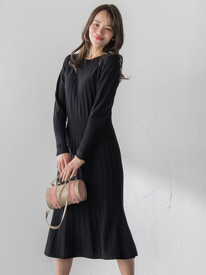 ニットワンピース