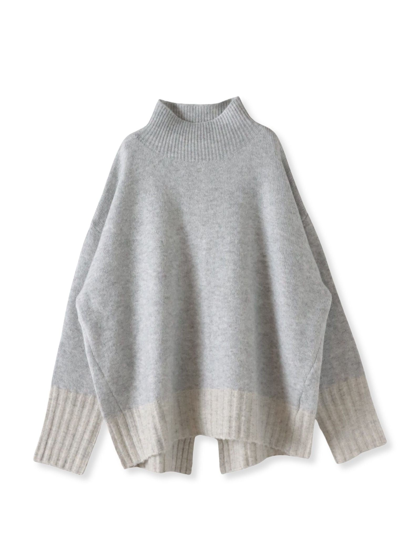 【WEB限定】”ふんわり配色の”もっちりハイネックニット