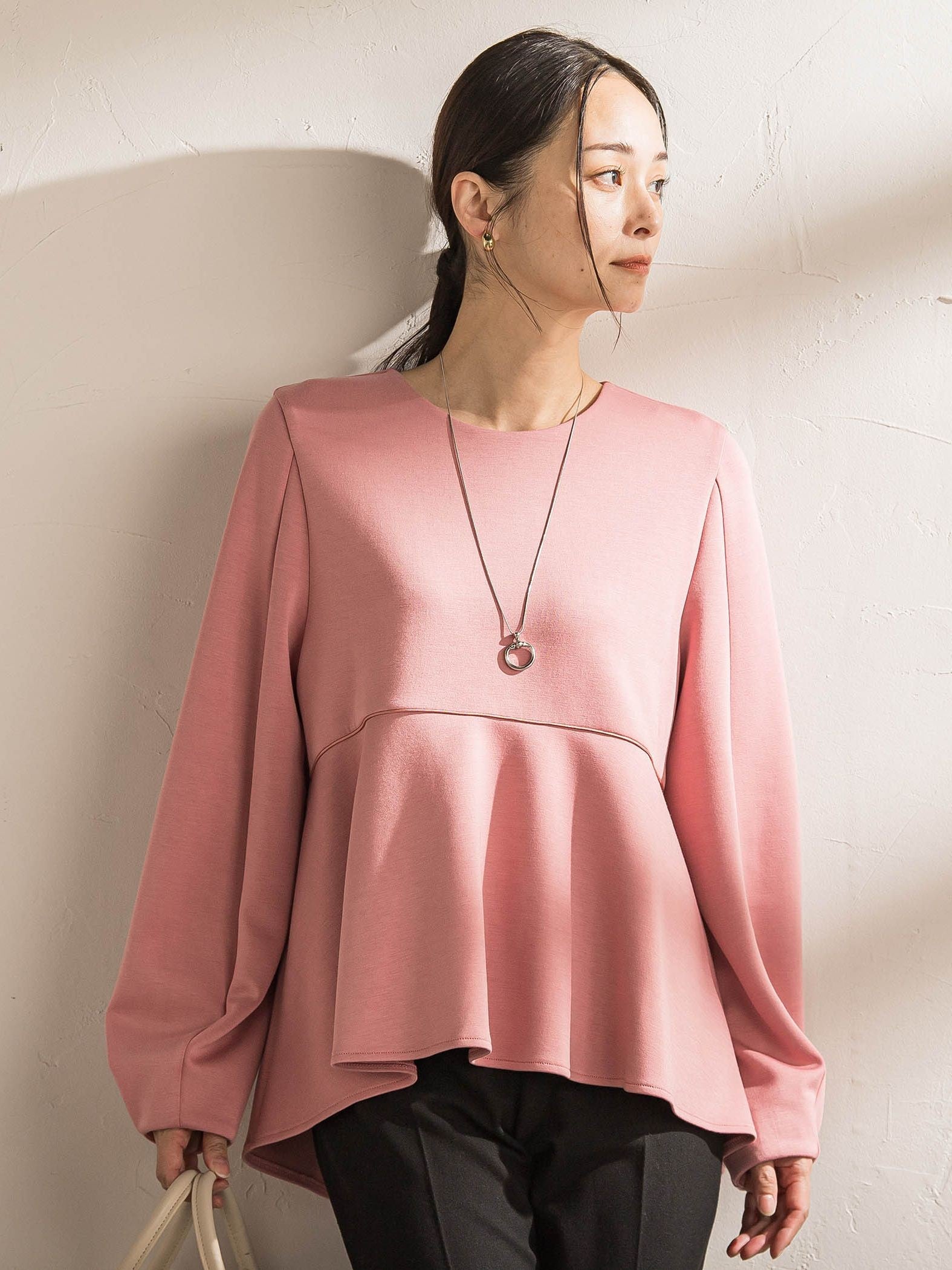 ペプラムシルエットプルオーバー≪洗える≫