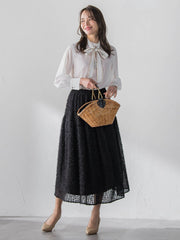 フェミニッシュデシンブラウス