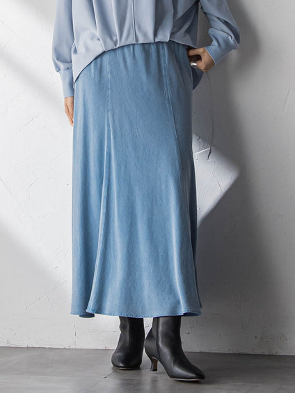 【40周年限定】カラーデニムセミフレアスカート