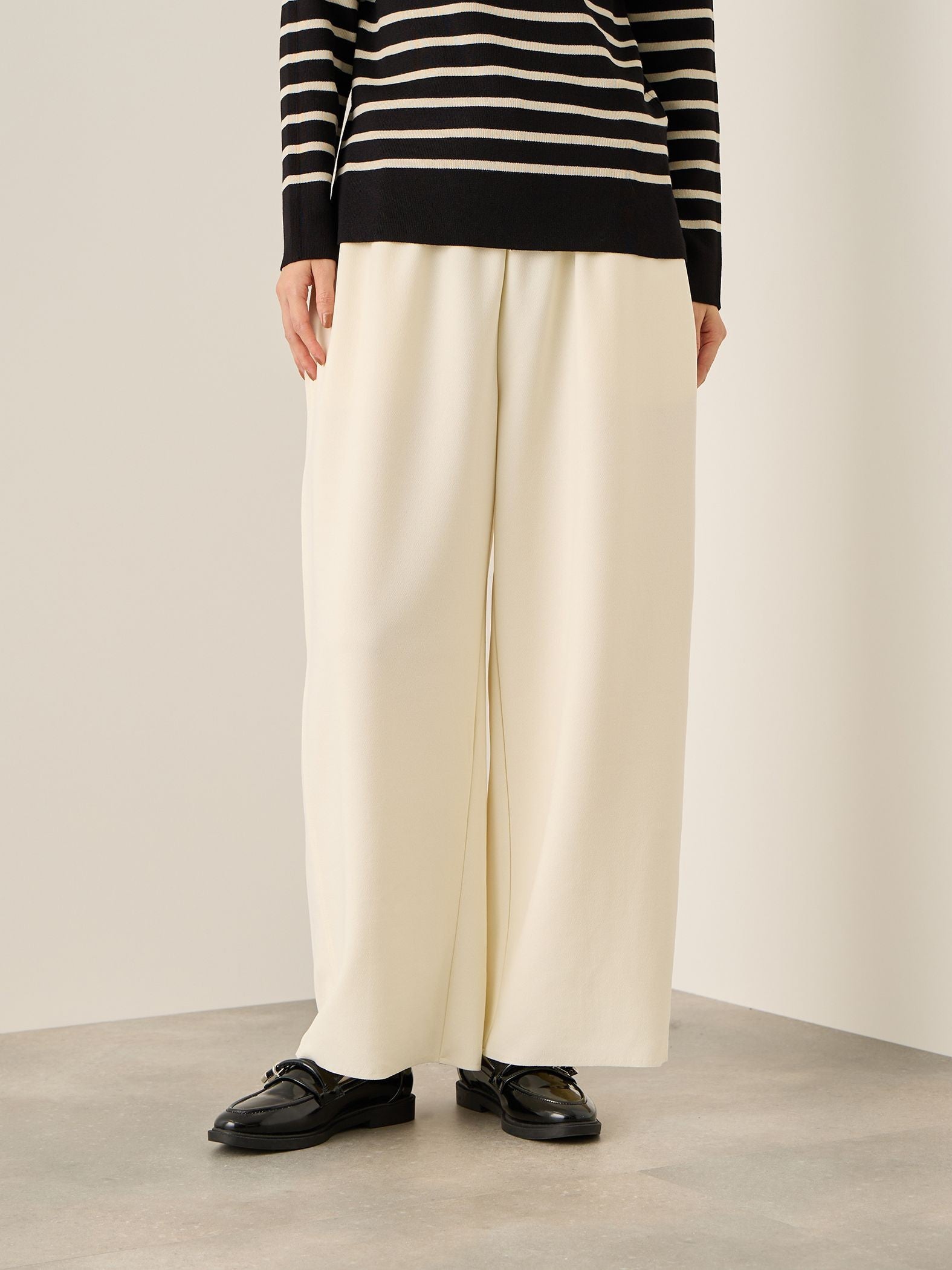 カットジョーゼットイージーワイドパンツ≪手洗い可能≫