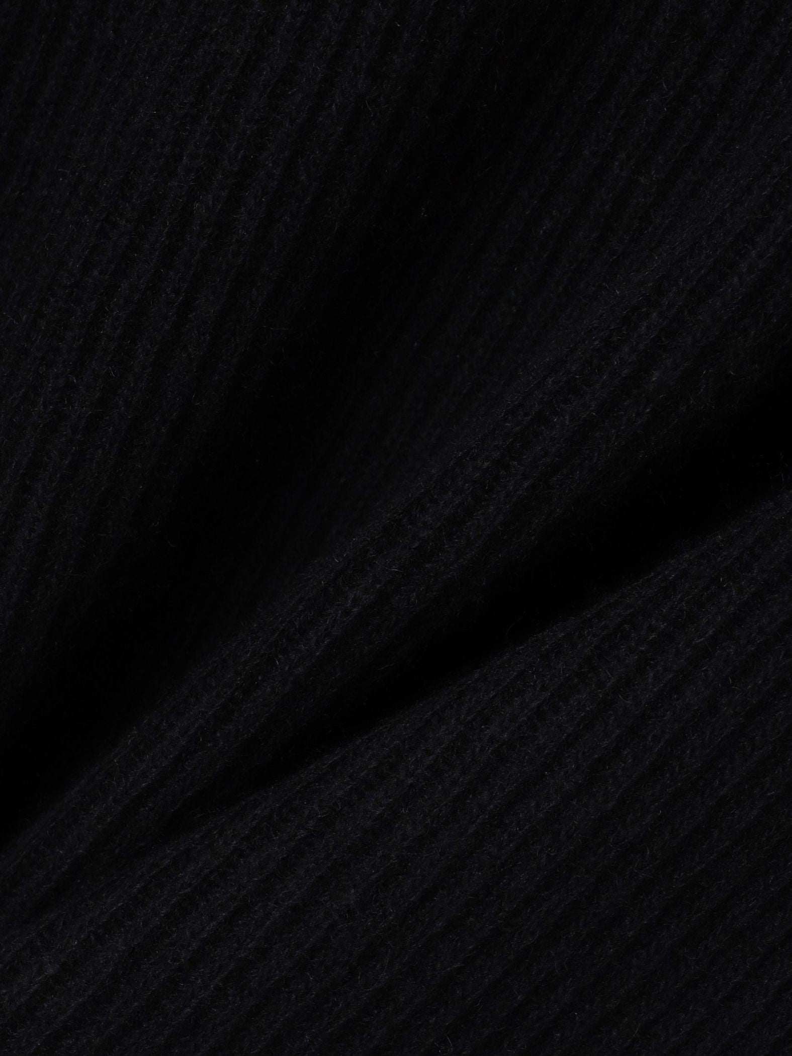 刺繍トリムハイネックニット≪洗える≫