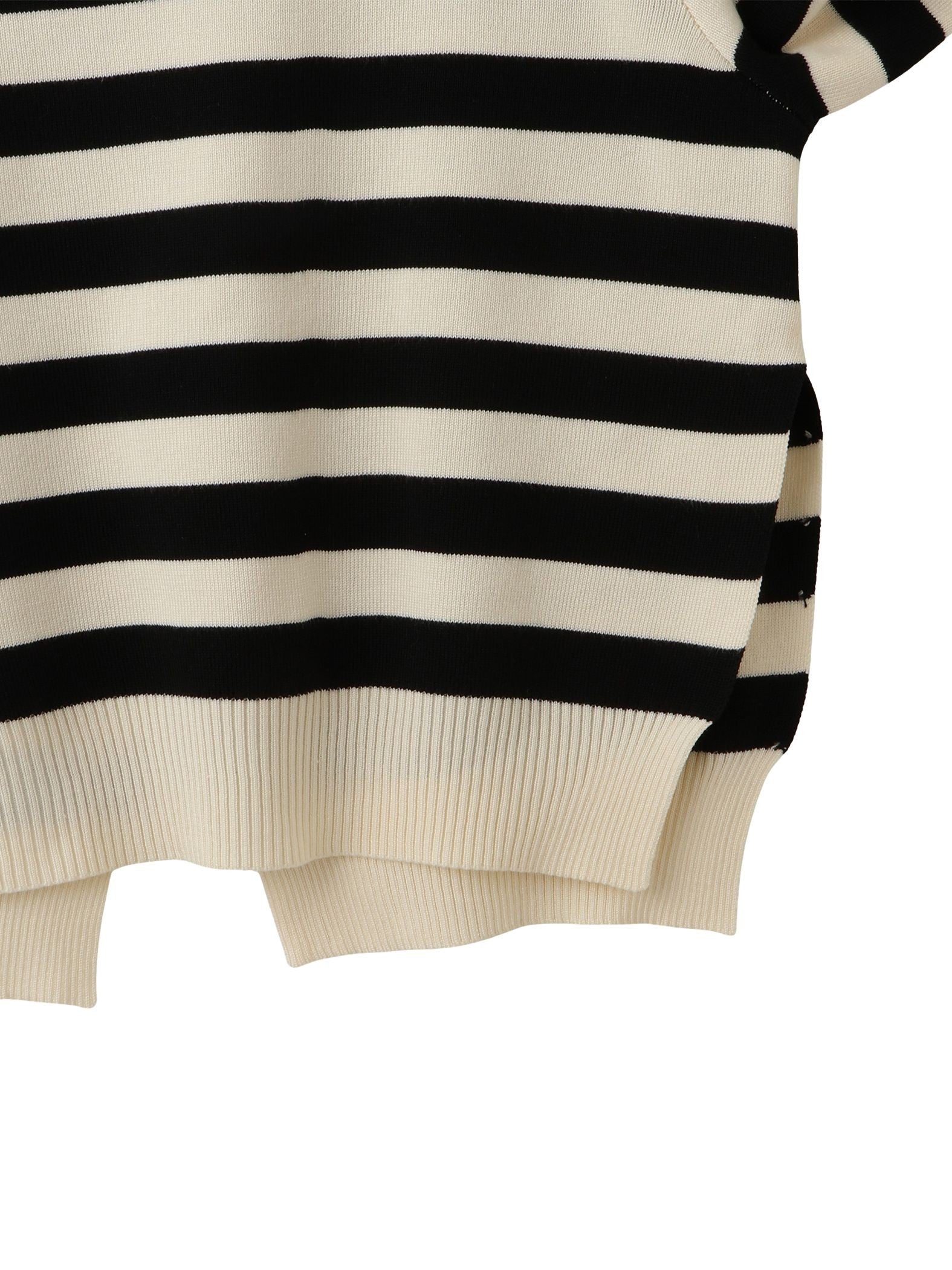 サイドスリットニット×ペプラムヘムインナーSET