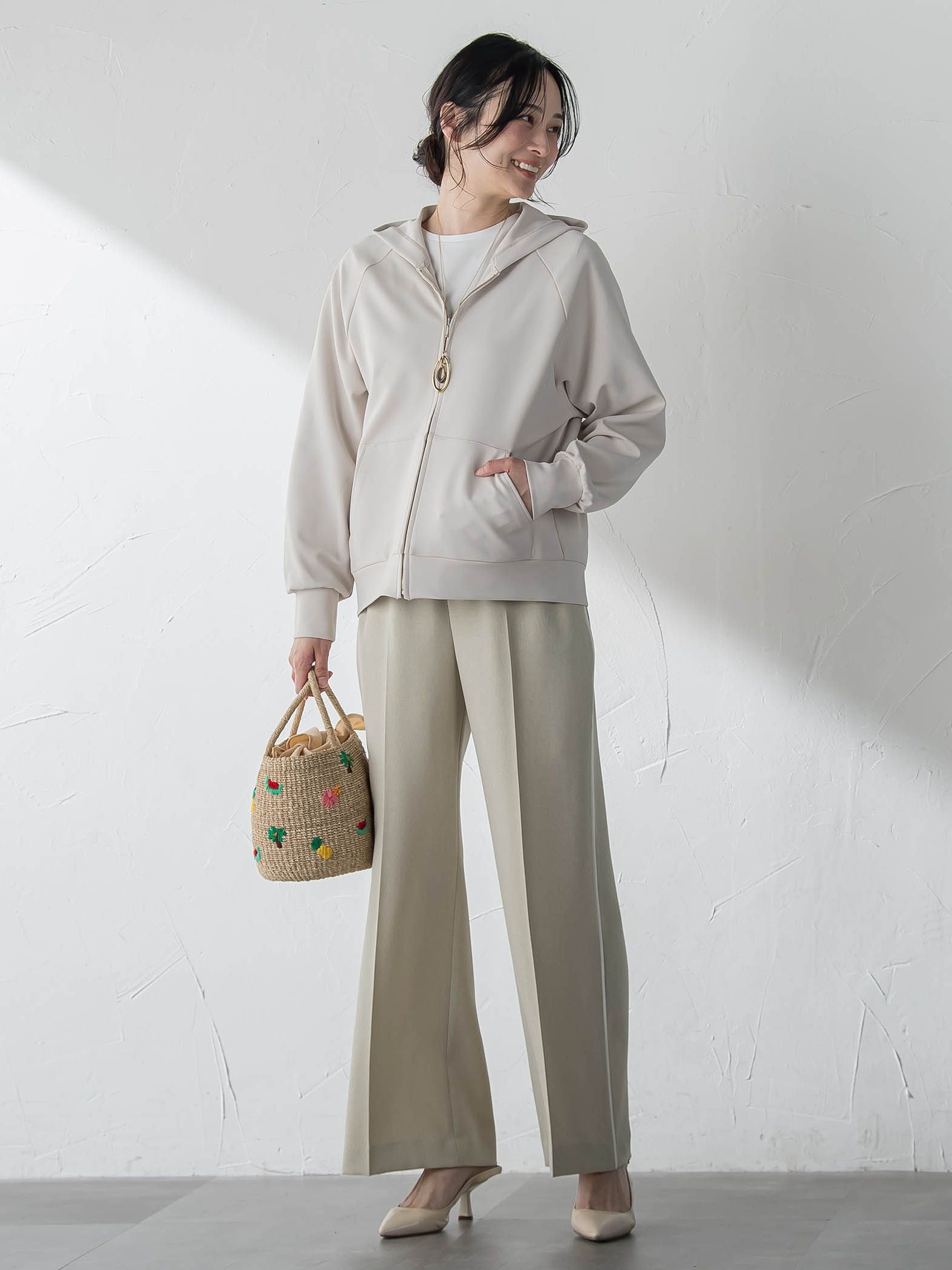 【WEB限定】≪真夏も活躍！≫サラっと快適 多機能ジップパーカー